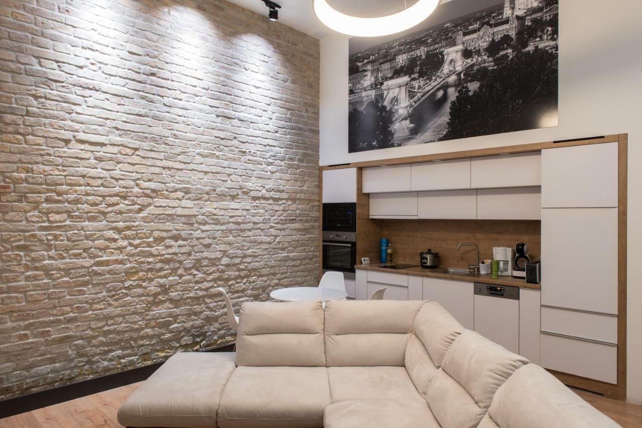 New Loft Style Appartman In The Heart Of The Budapešť